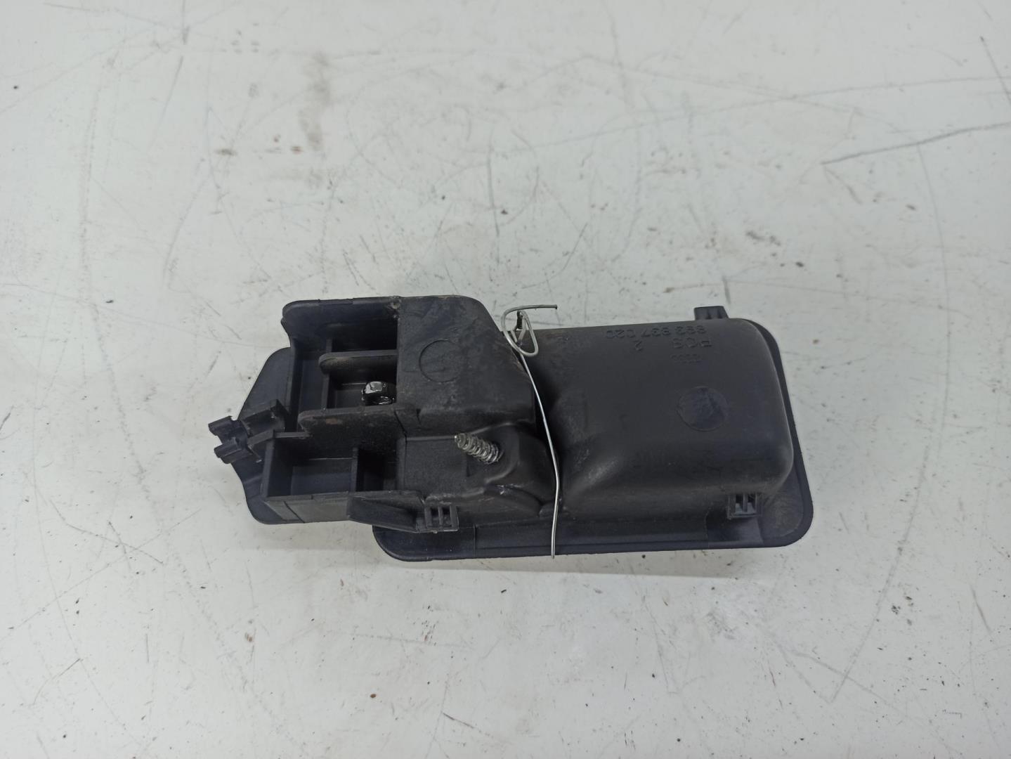 Ручка двери задней внутренняя правая