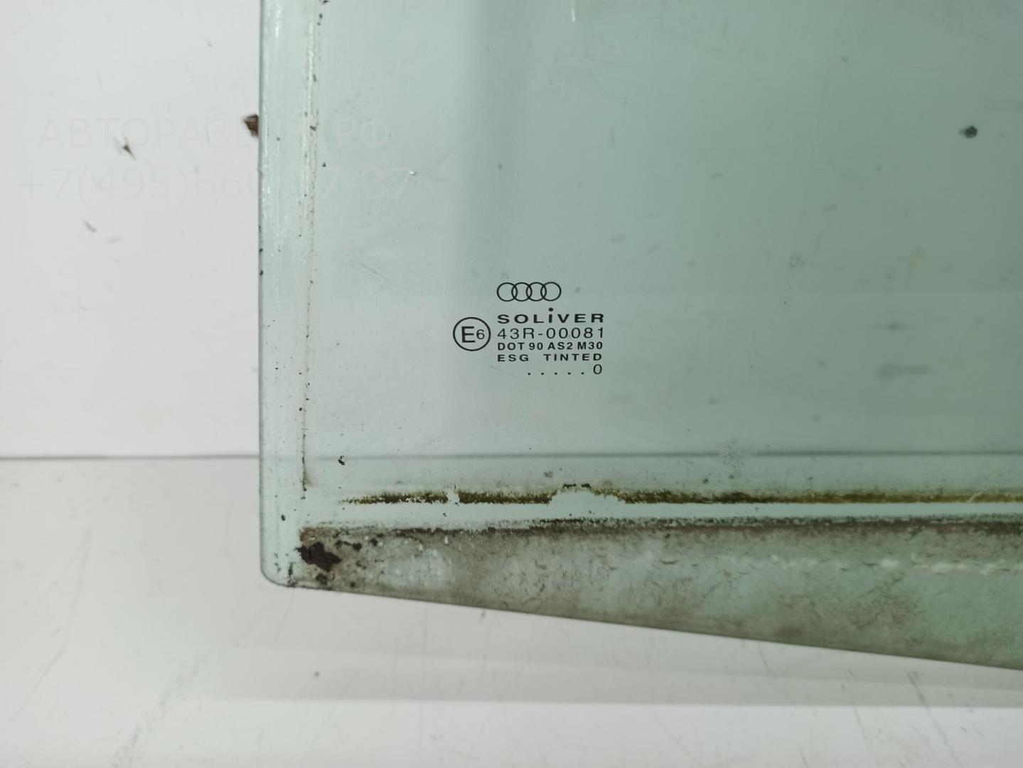 Стекло двери задней левой