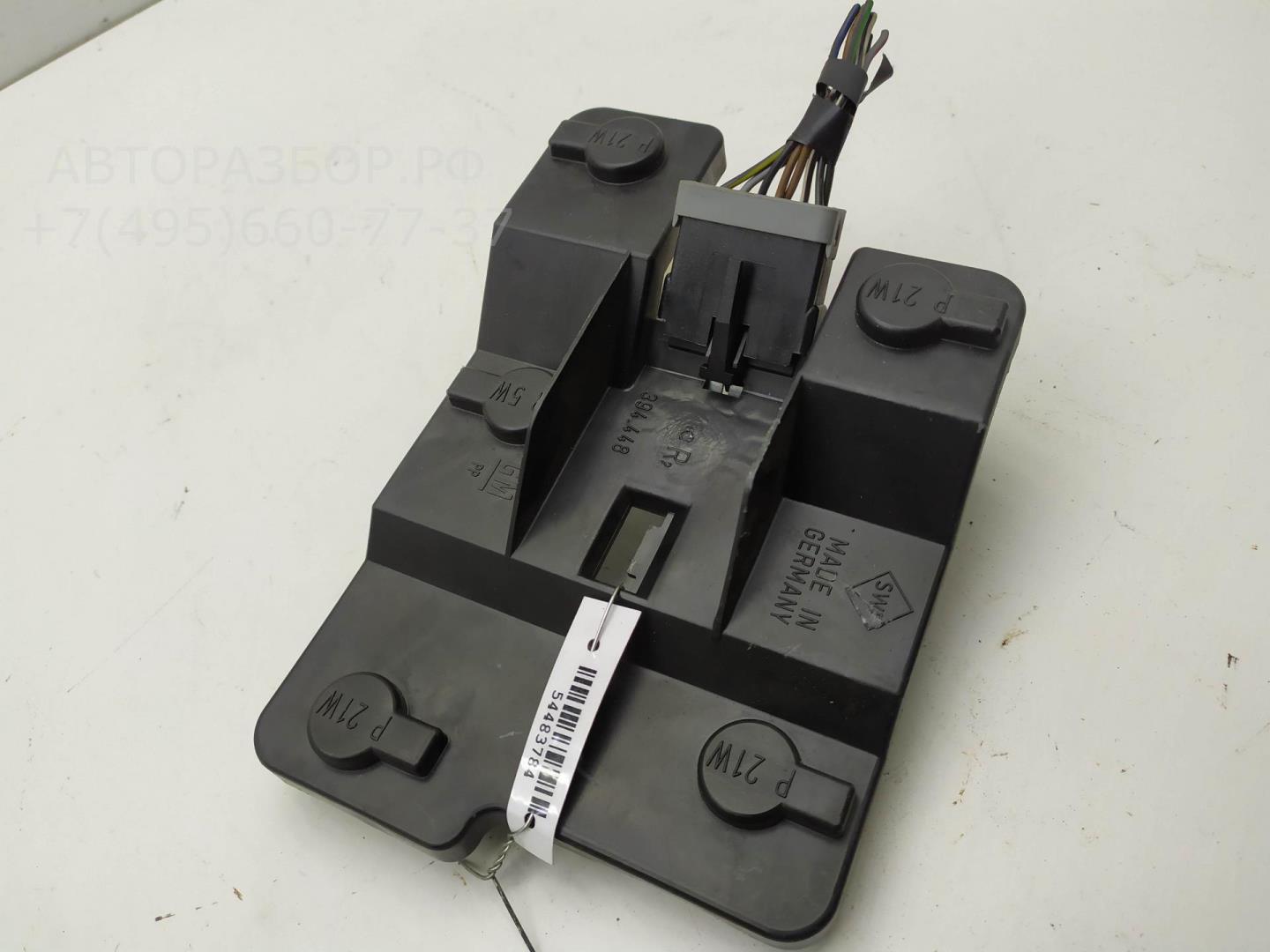 Плата заднего фонаря правого