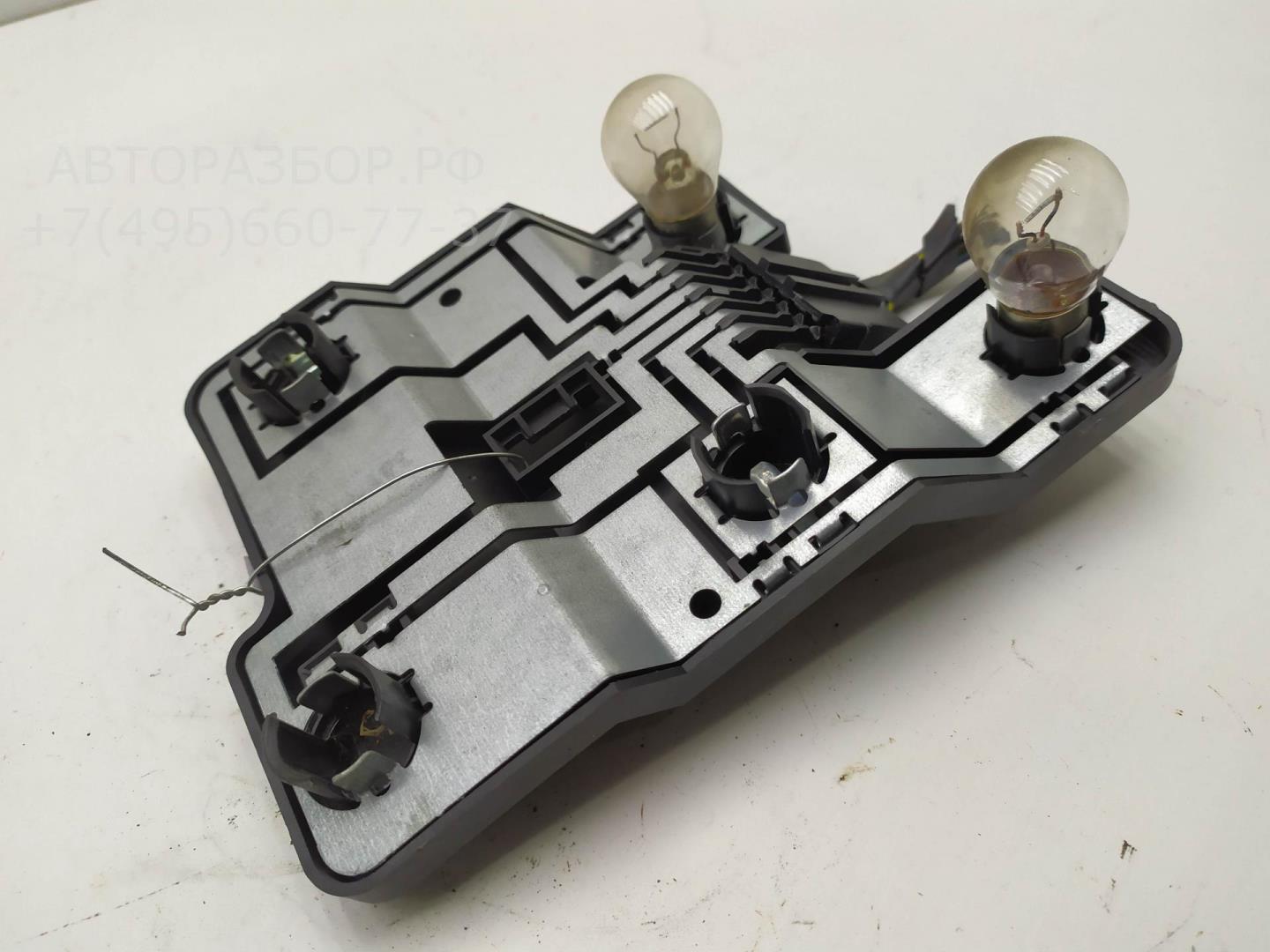 Плата заднего фонаря правого