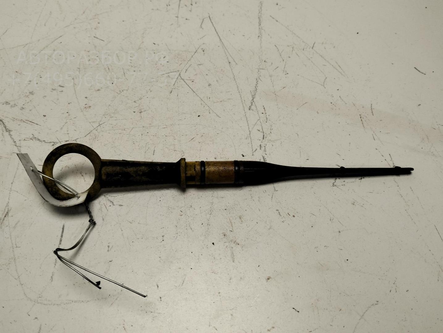 Щуп масляный двигателя