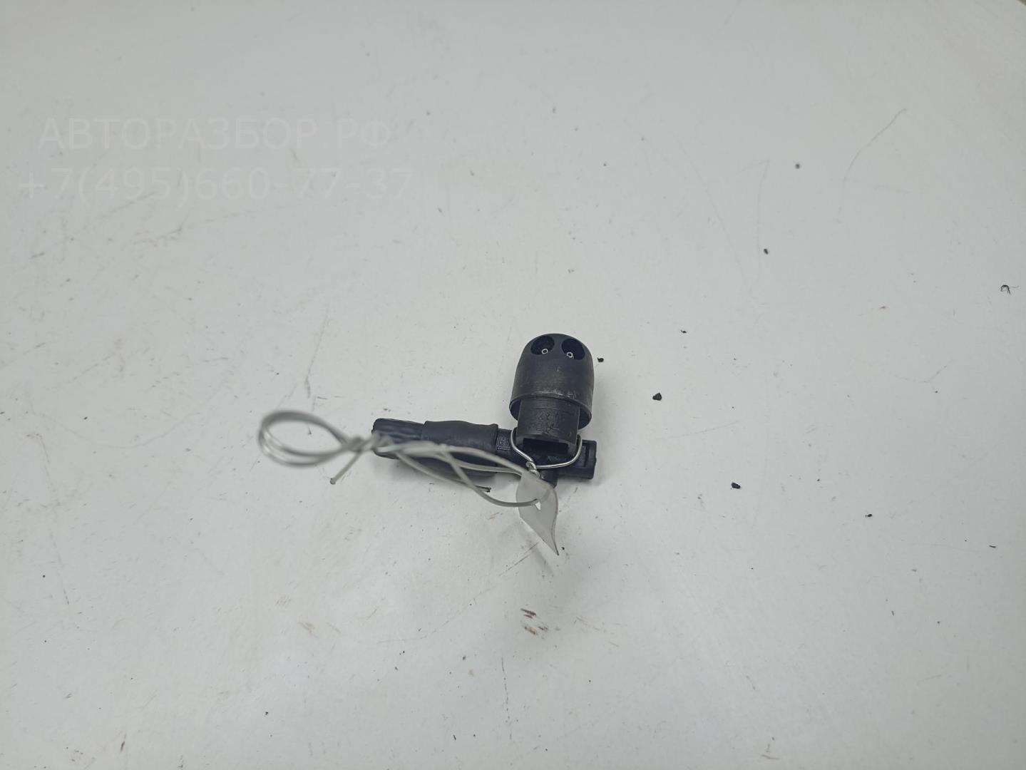 Форсунка омывателя лобового стекла