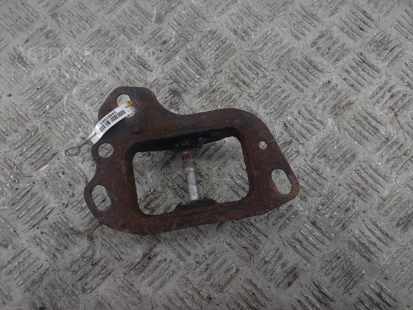 Кронштейн (сопут. товар)