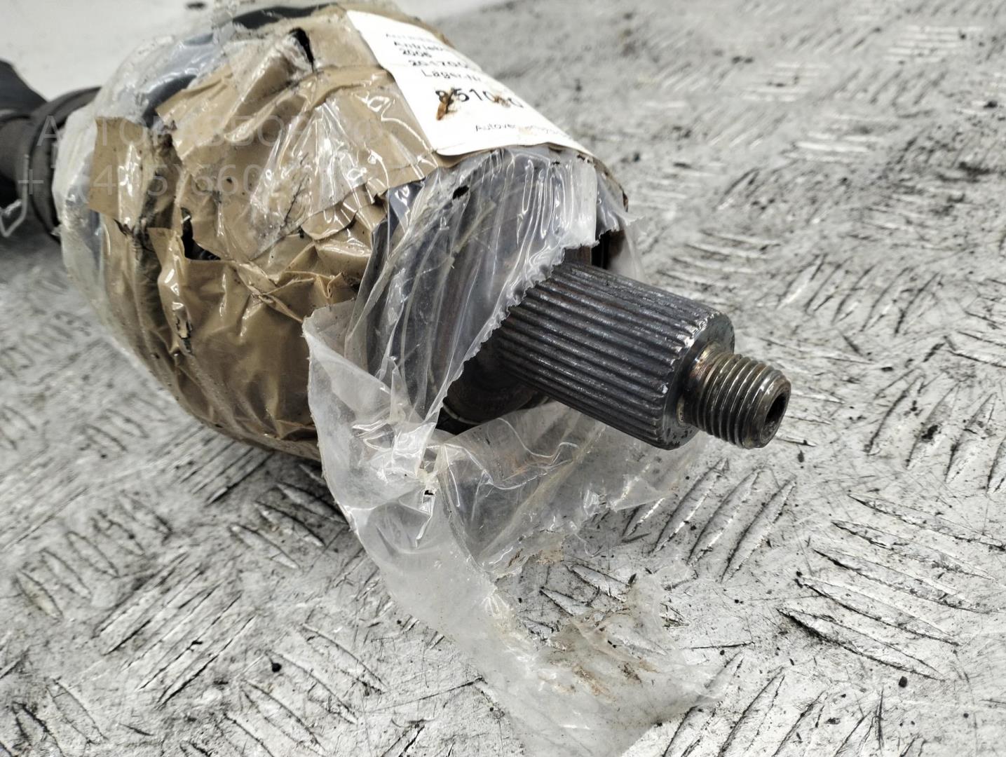 Полуось передняя левая