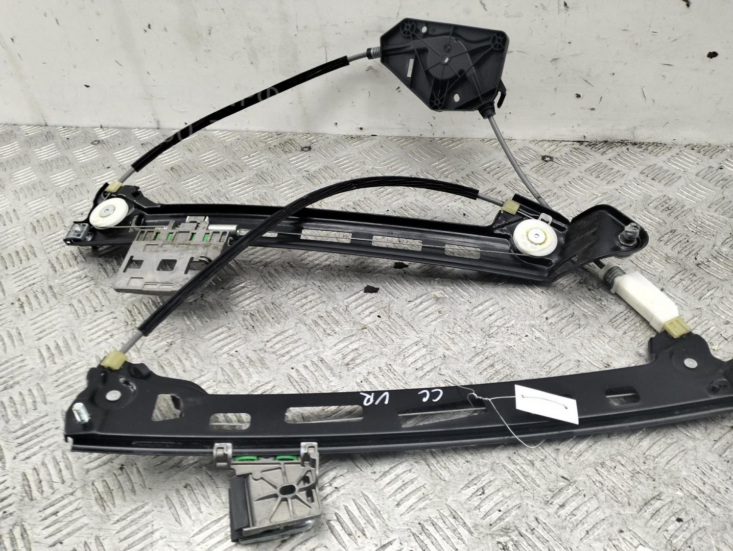 Стеклоподъемник механ. передний правый