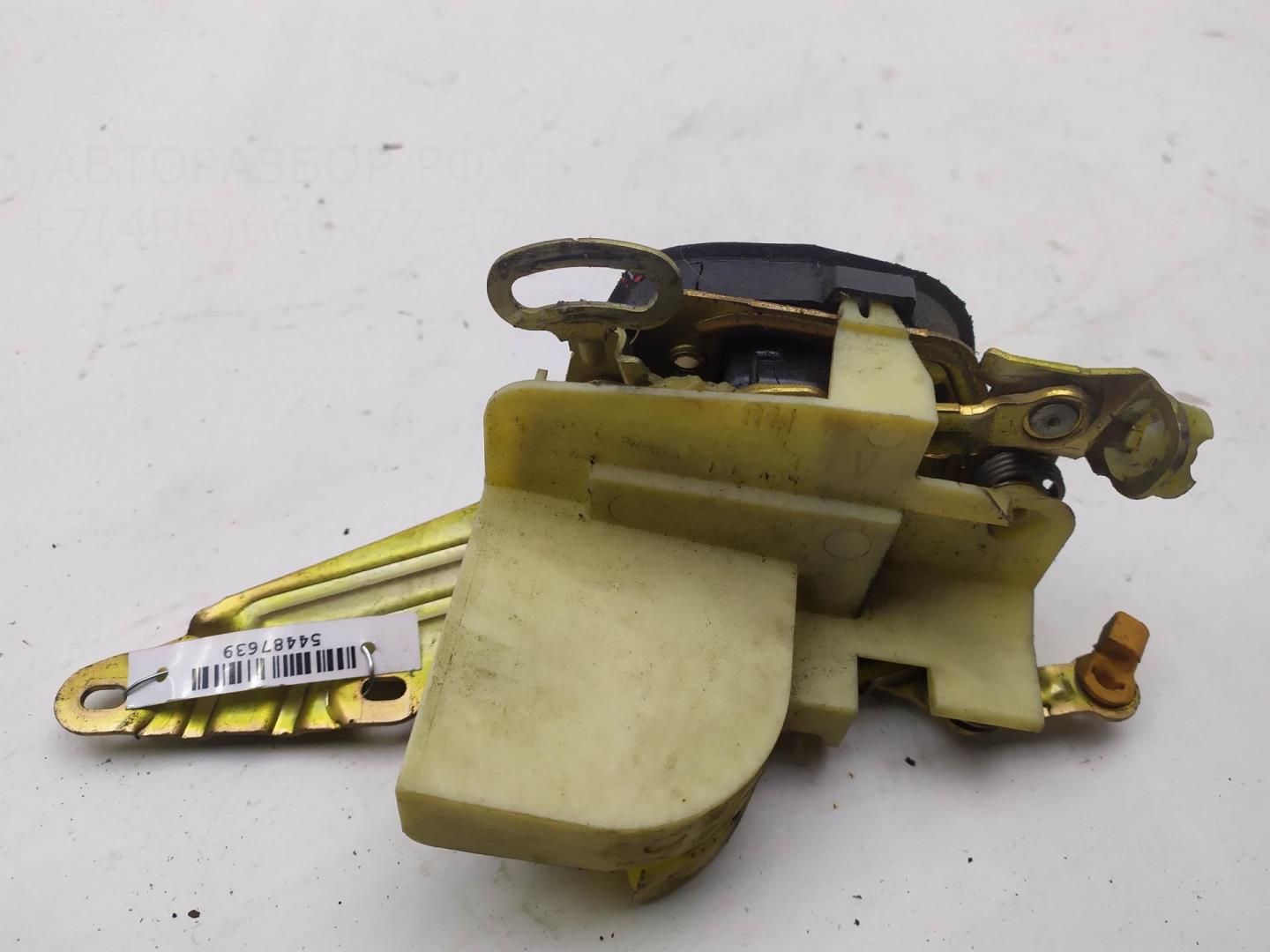 Замок двери передней правой