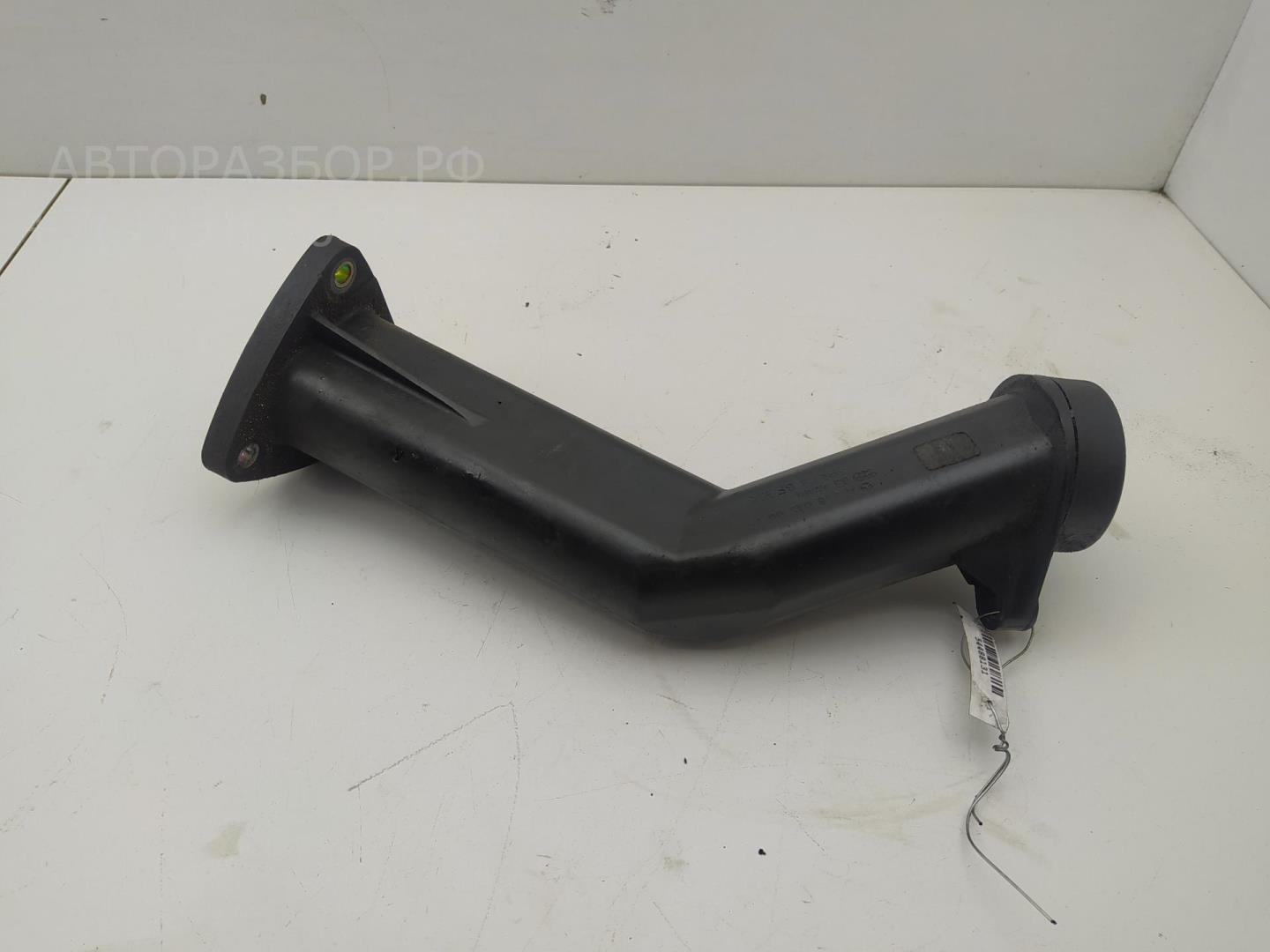 Маслозаливная горловина