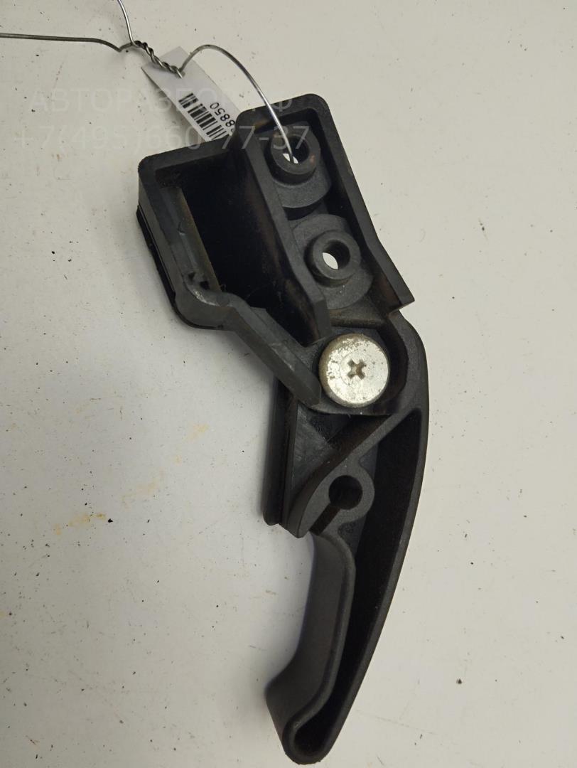 Ручка открывания капота