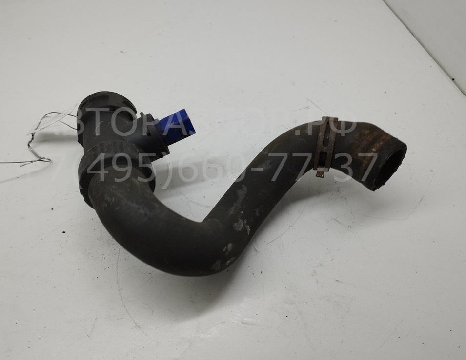 Патрубок радиатора