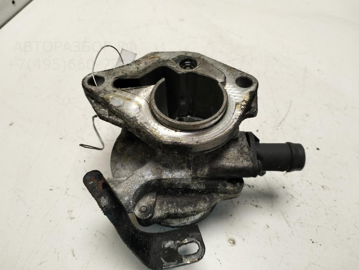 Насос вакуумный