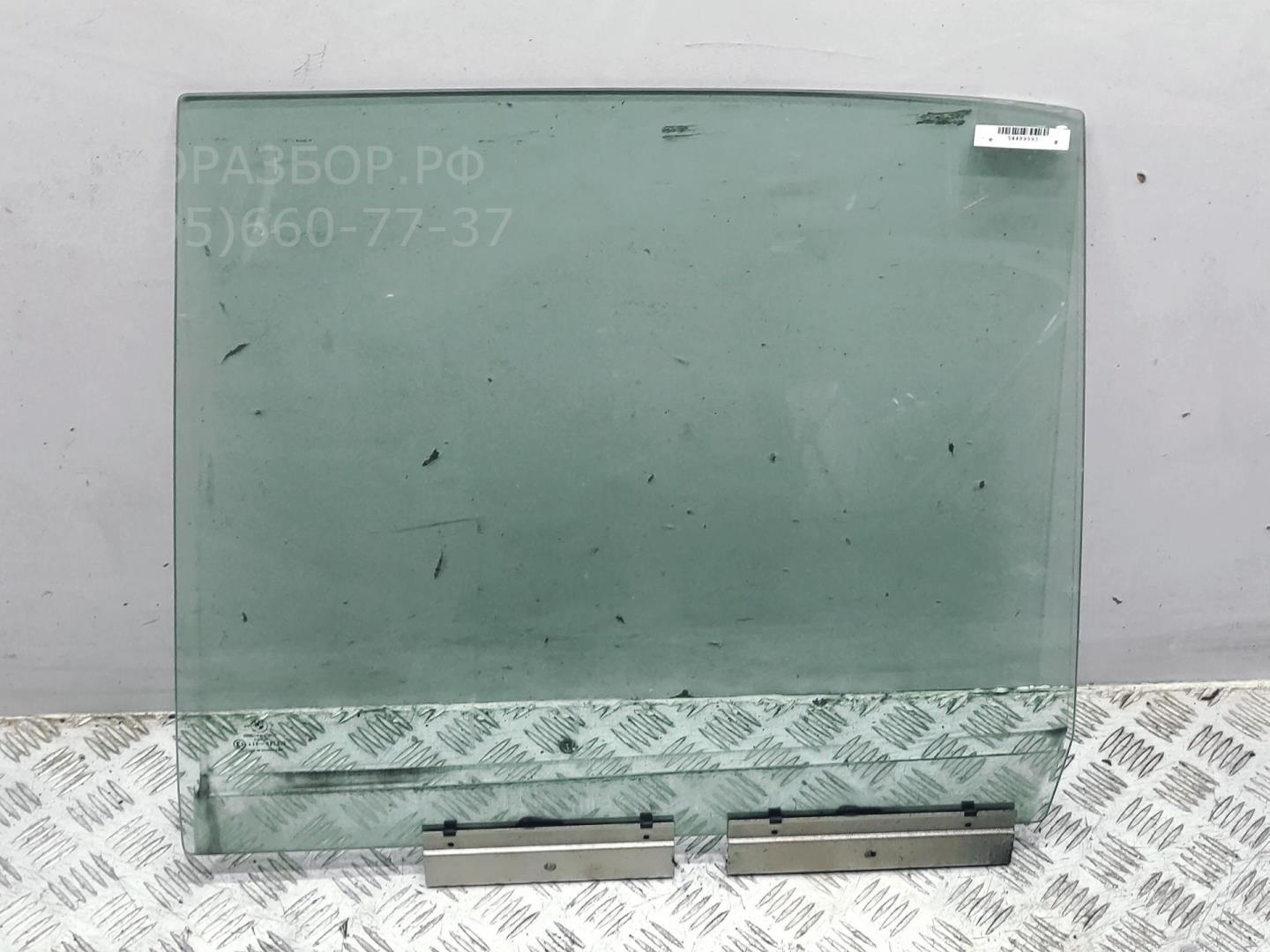 Стекло двери задней левой