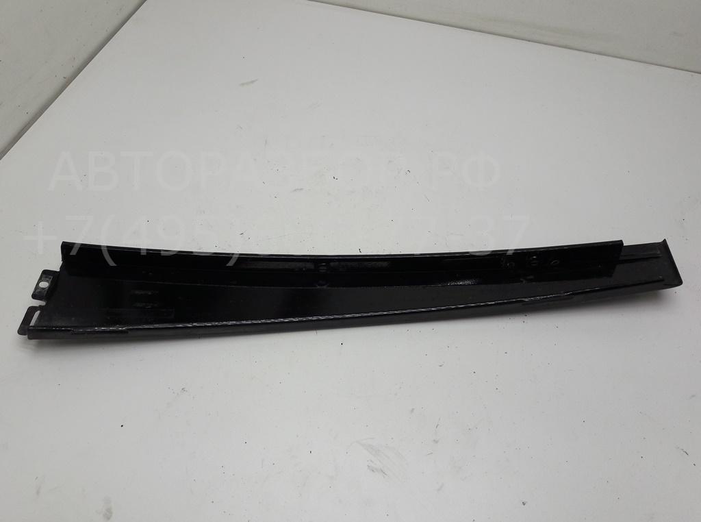 Накладка двери задней левой