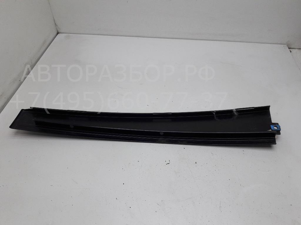 Накладка двери задней левой