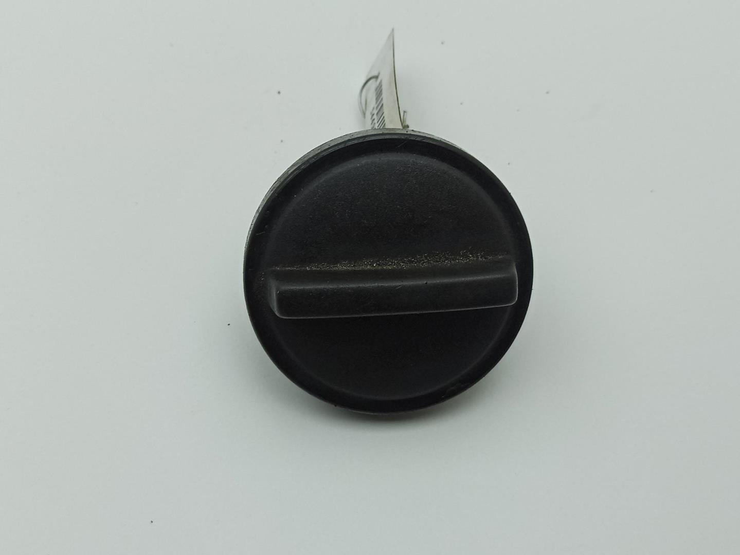 Крышка маслозаливной горловины