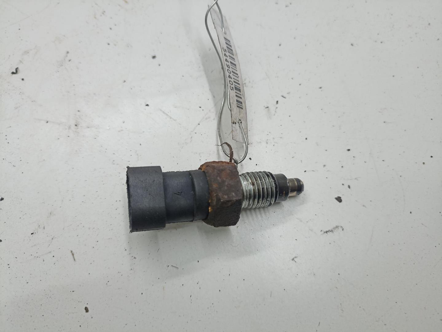 Датчик включения заднего хода