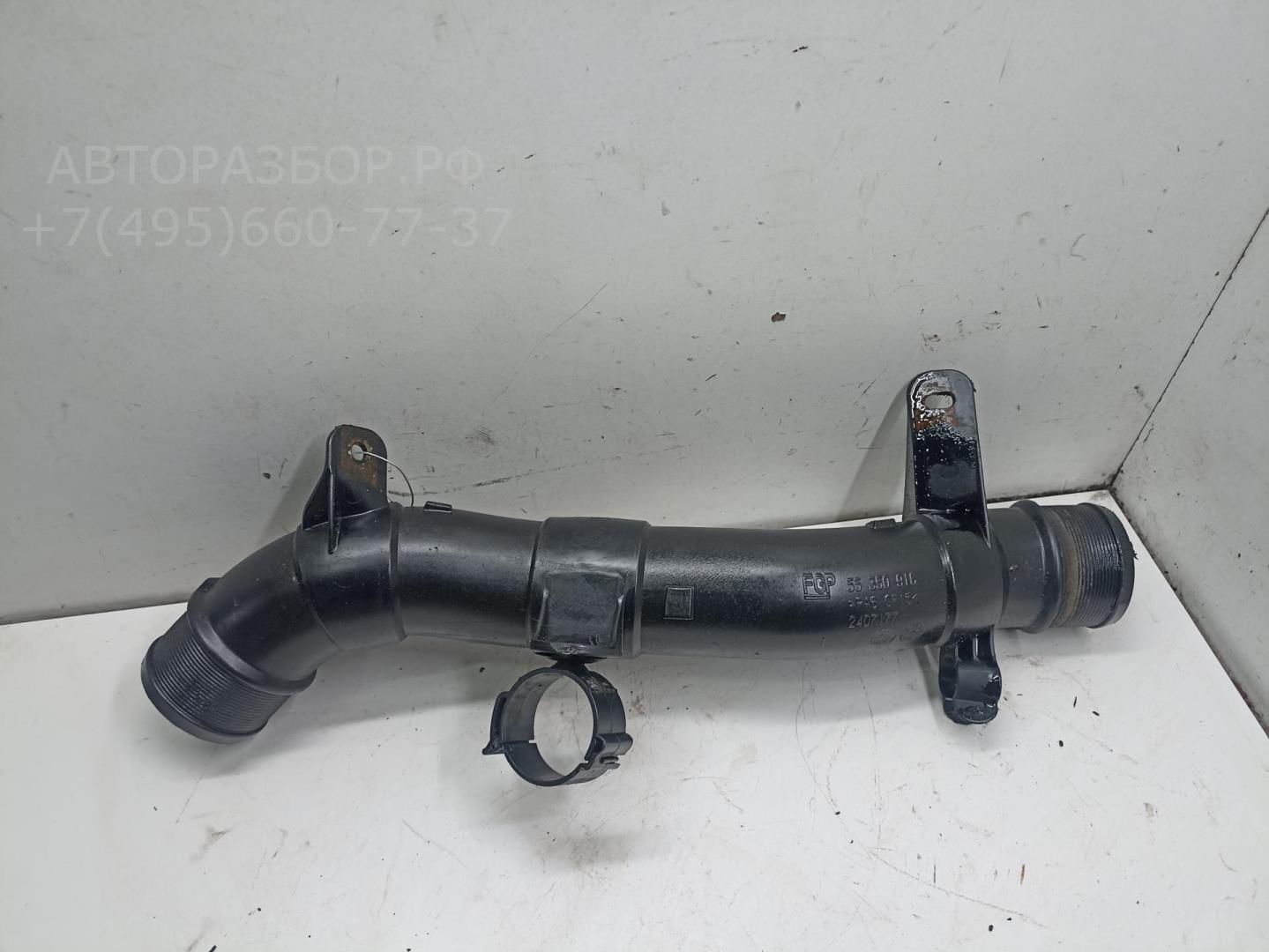 Патрубок интеркулера