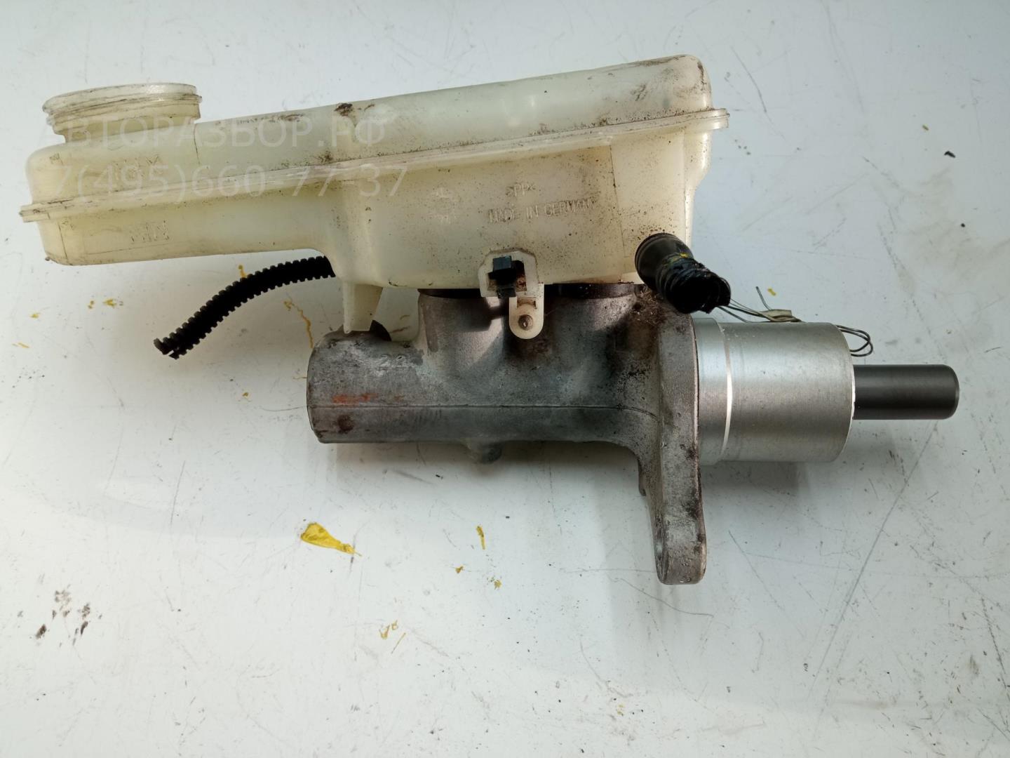 Цилиндр тормозной главный