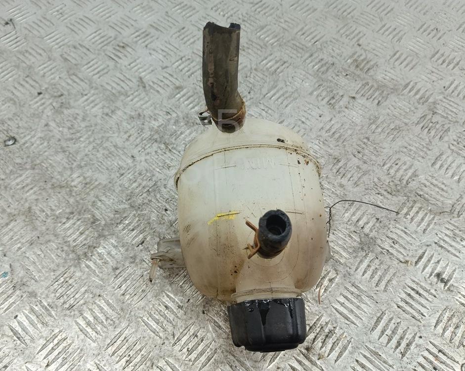 Бачок расширительный