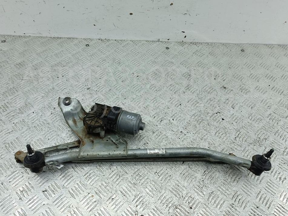 Моторчик стеклоочистителя передний