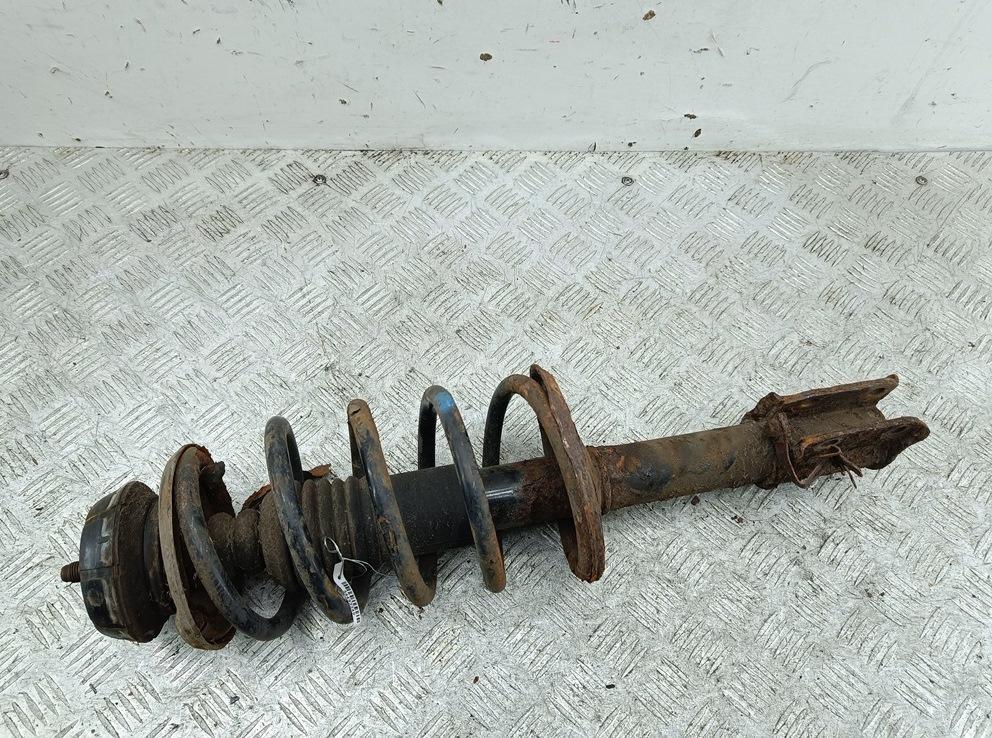 Амортизатор передний правый