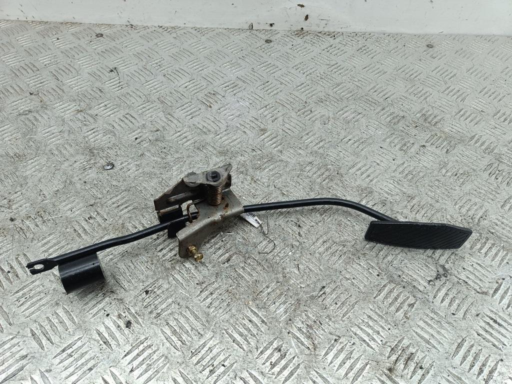 Педаль газа