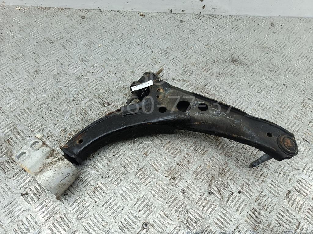 Рычаг передний левый