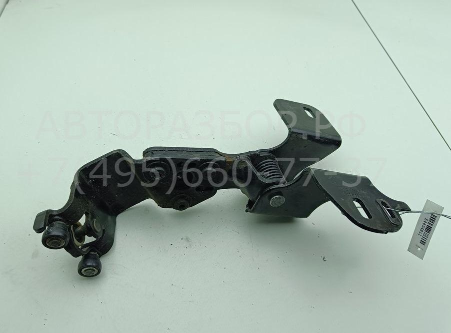 Петля двери