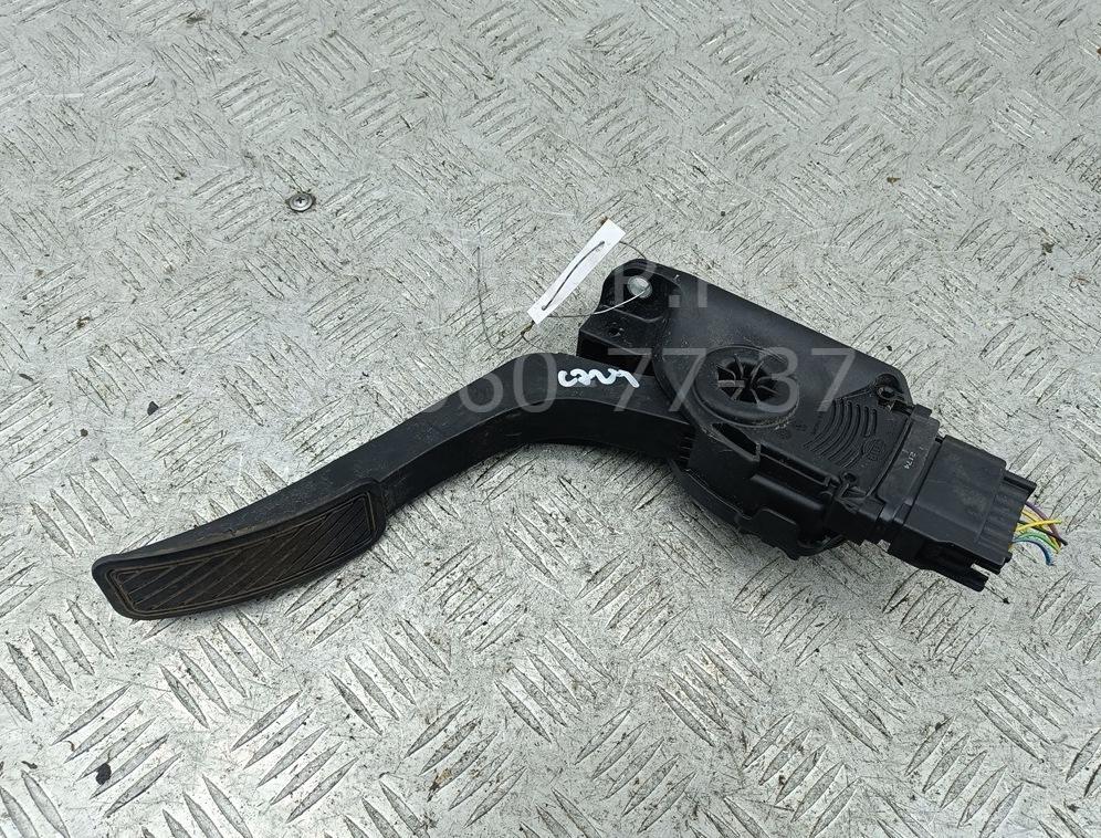 Педаль газа