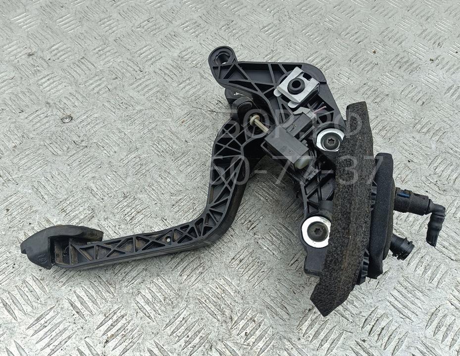 Цилиндр сцепления главный