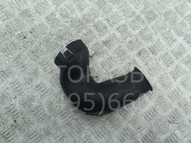 Патрубок воздушного фильтра