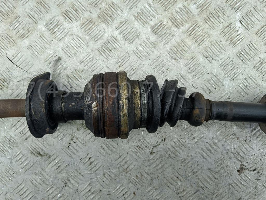 Полуось передняя правая