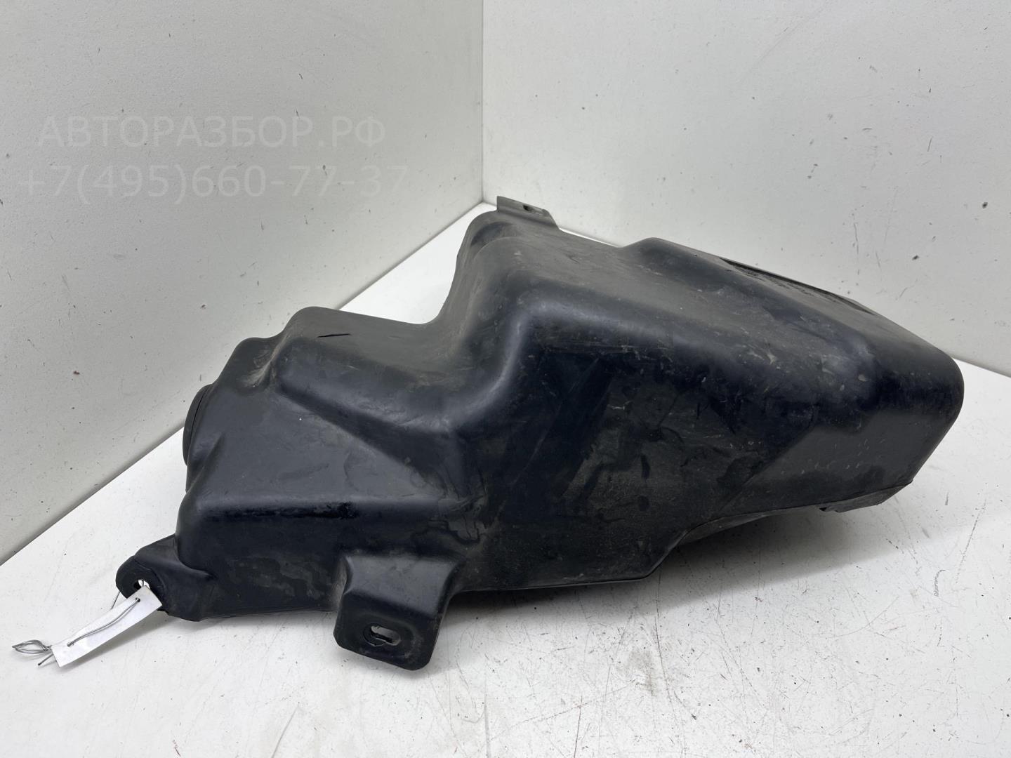 Бачок омывателя лобового стекла