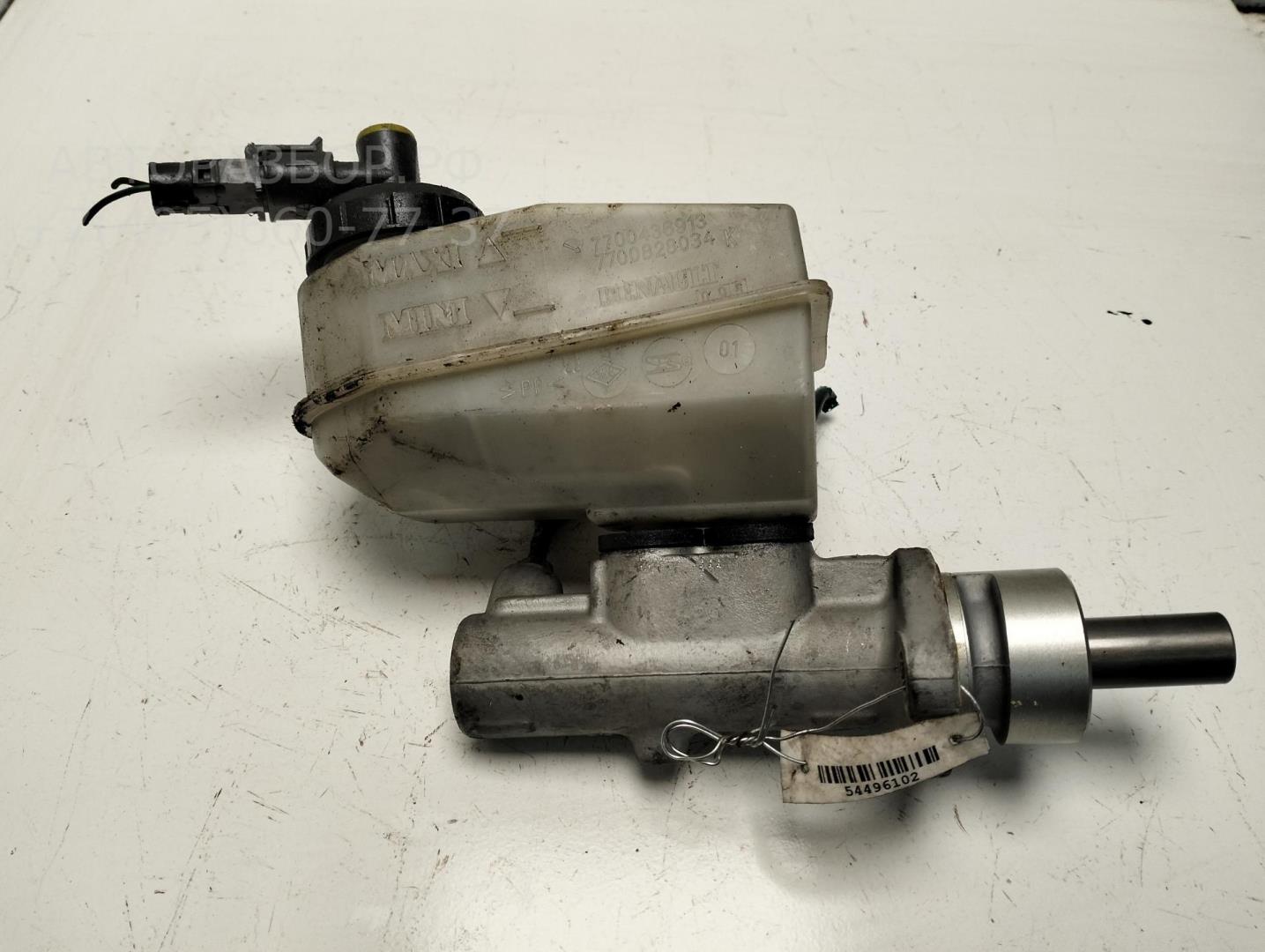 Цилиндр тормозной главный