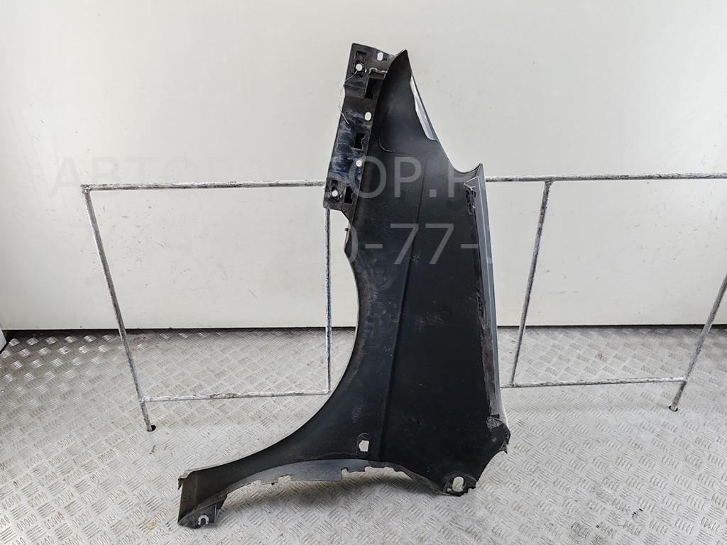 Крыло переднее правое