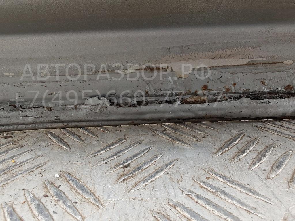 Дверь багажника правая