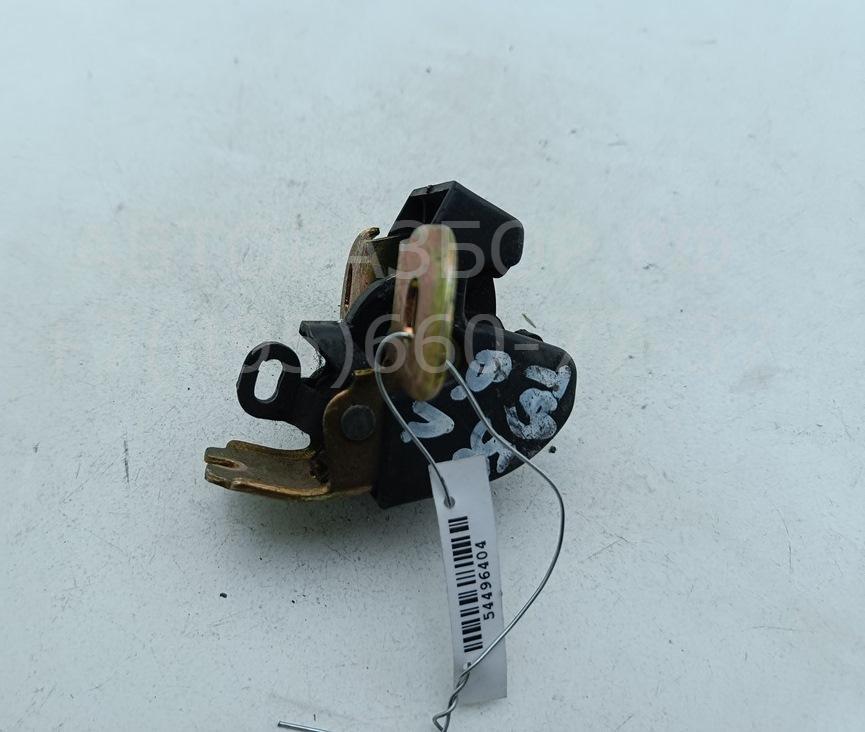 Замок двери задней левой