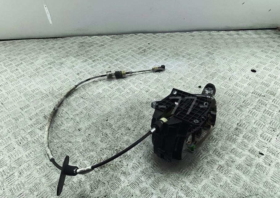 Кулиса МКПП / АКПП