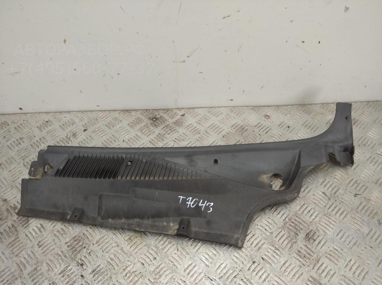 Решетка стеклоочистителей (Жабо)