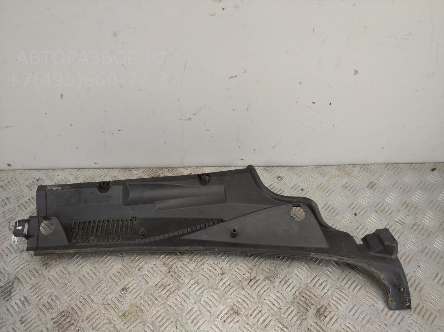 Решетка стеклоочистителей (Жабо)