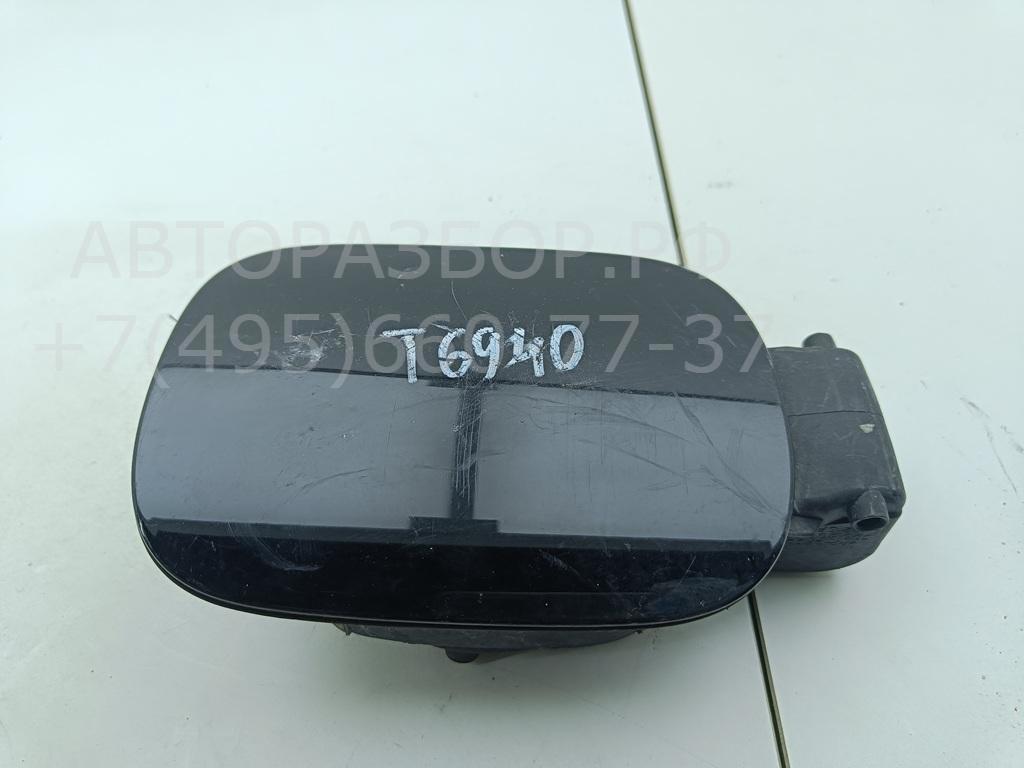 Лючок бензобака