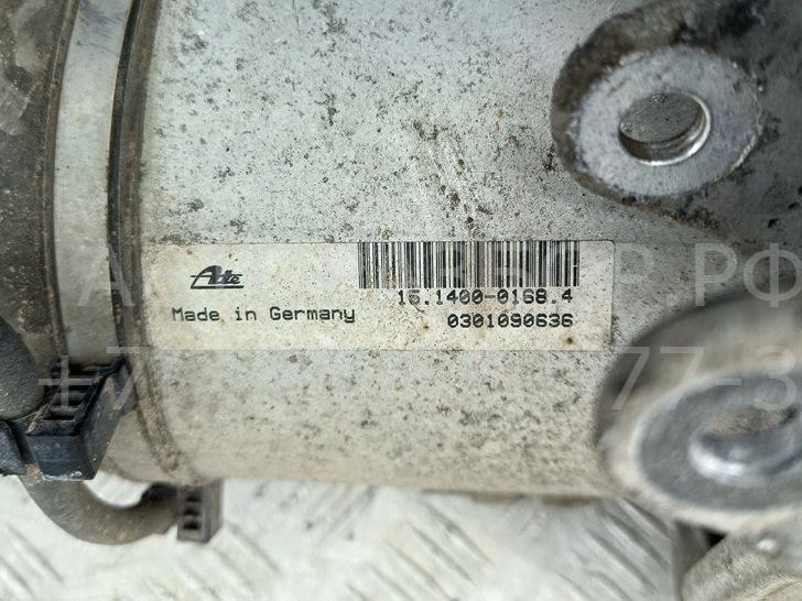 Амортизатор передний правый