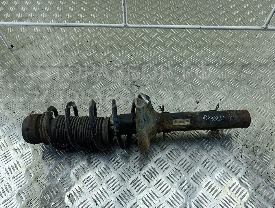 Амортизатор передний правый