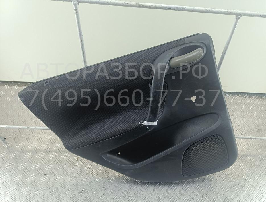 Обшивка двери задней левой