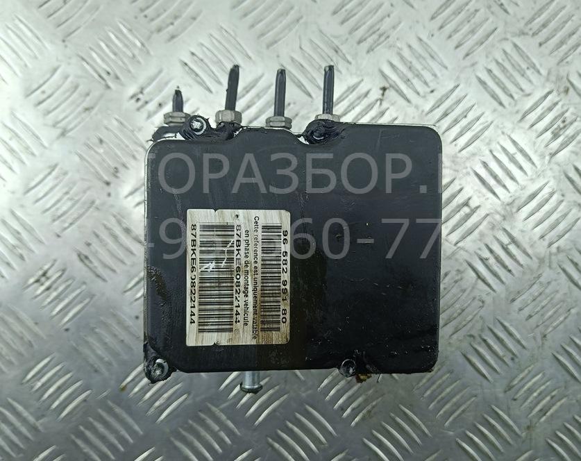 Блок ABS (насос)