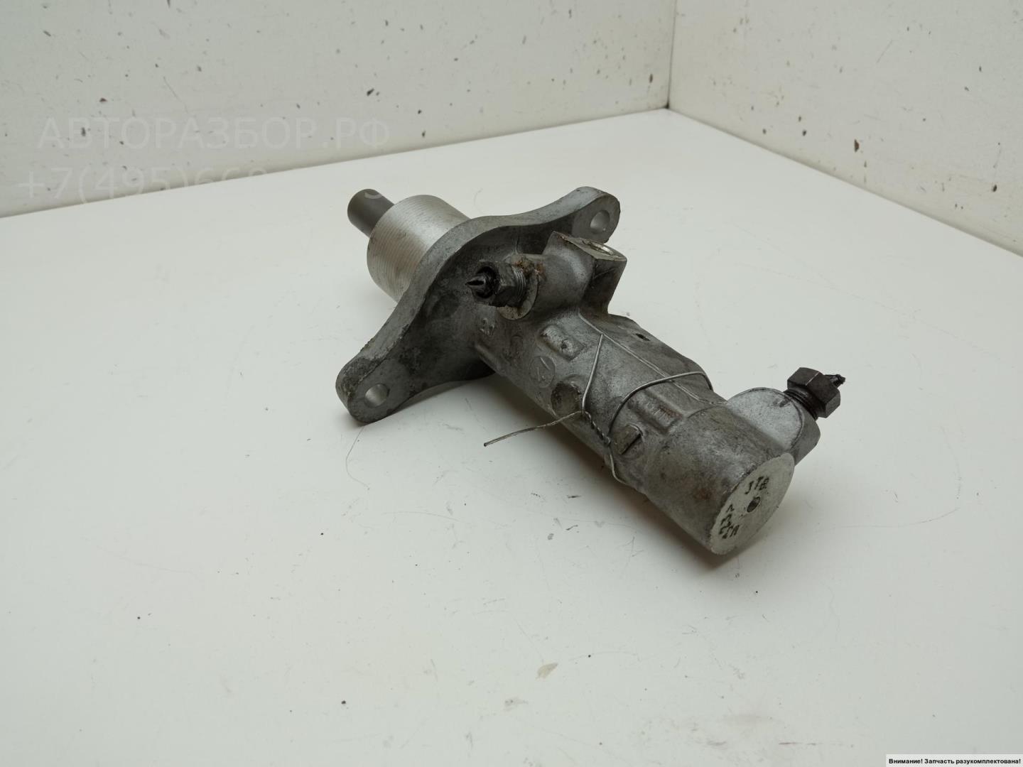 Цилиндр тормозной главный