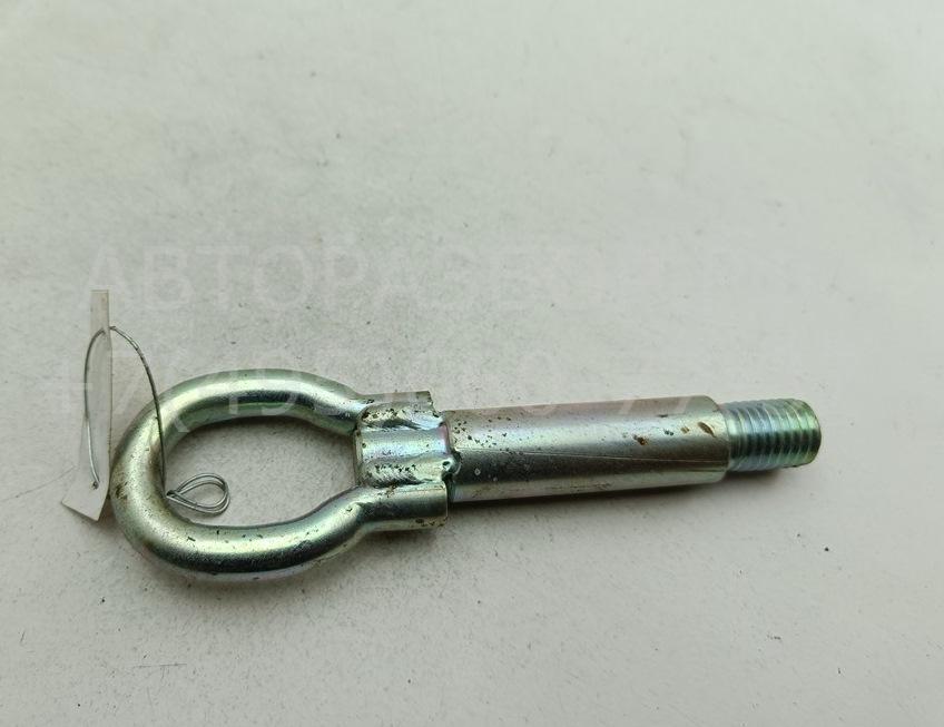 Крюк буксировочный