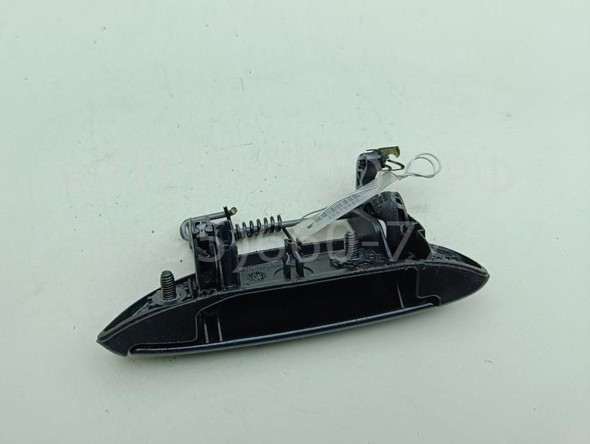 Ручка двери задней наружная правая