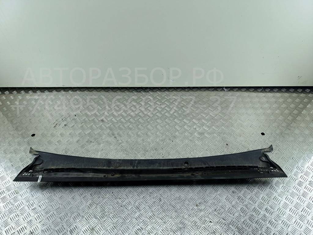 Решетка стеклоочистителей (Жабо)