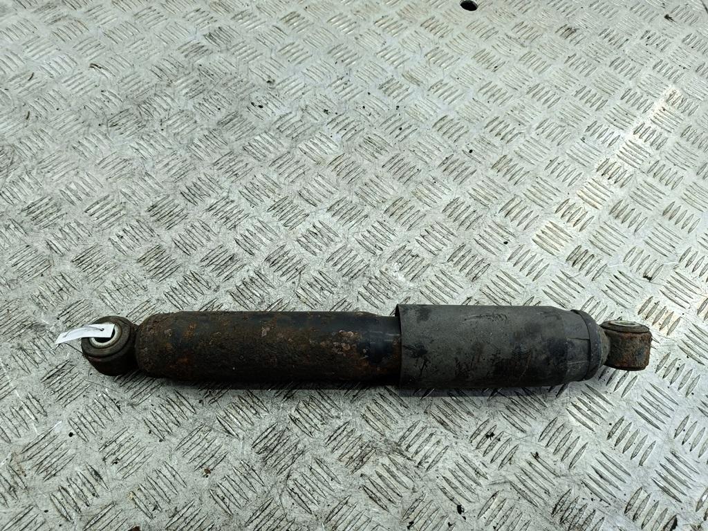 Амортизатор задний правый