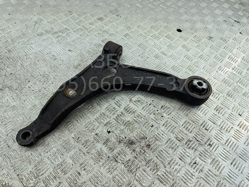 Рычаг передний правый